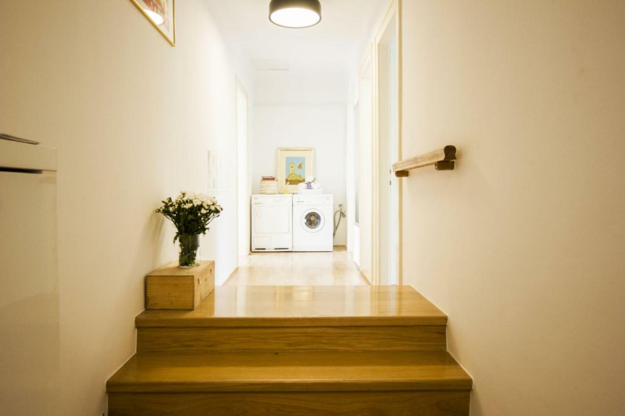 West Coast Luxury Apartment Split Exterior photo